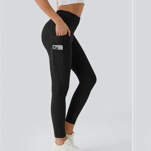 Halara SoftlyZero High Waisted Double Pocket Leggings UPF50+